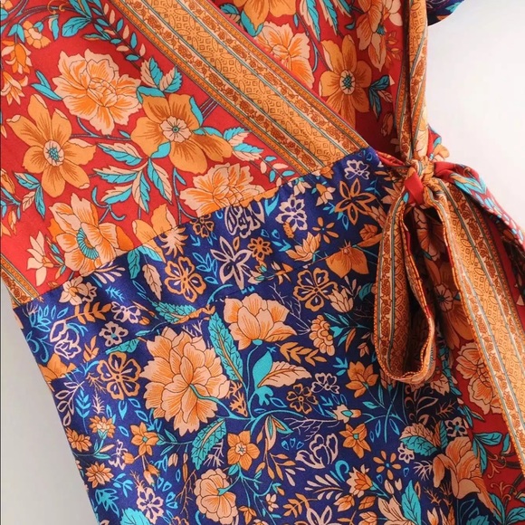 Boho Chic Vintage Floral Wrap Dress🎉RESTOCKED🎉 - Picture 7 of 16